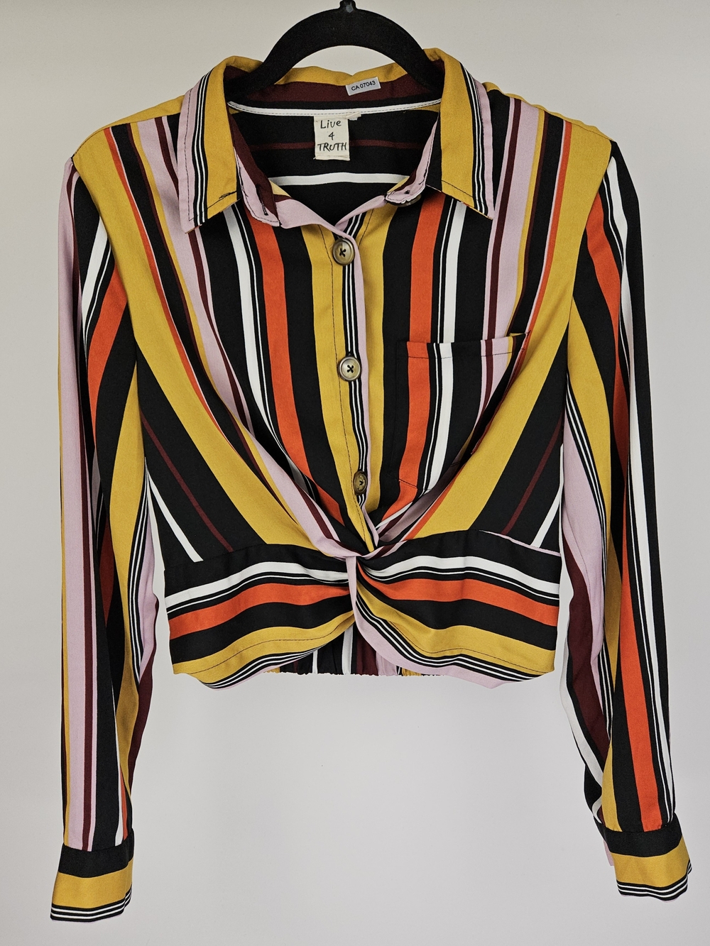 Live 4 Truth Striped Twist Front Crop Blouse Women’s Small Button Up Retro Top